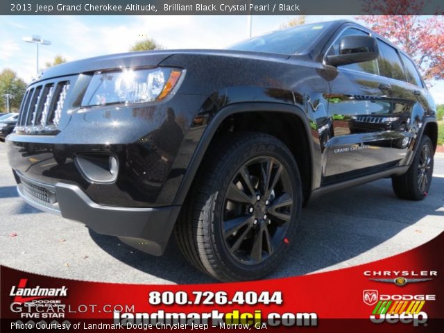 2013 Jeep Grand Cherokee Altitude in Brilliant Black Crystal Pearl