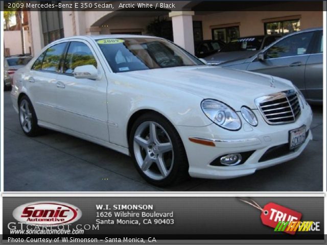 2009 Mercedes-Benz E 350 Sedan in Arctic White