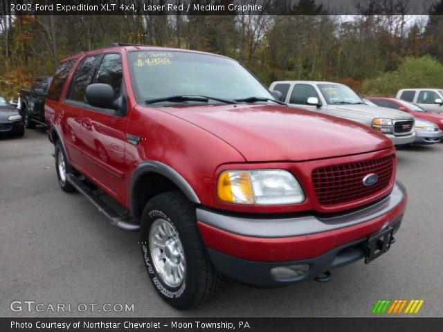 2002 Ford Expedition XLT 4x4 in Laser Red