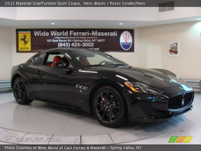 2013 Maserati GranTurismo Sport Coupe in Nero (Black)