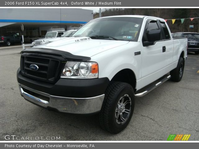2006 Ford F150 XL SuperCab 4x4 in Oxford White