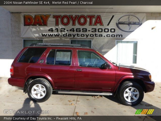 2004 Nissan Pathfinder SE 4x4 in Merlot Red Pearl