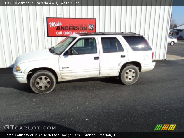 1997 Oldsmobile Bravada AWD in White