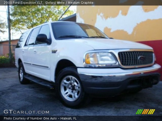 2000 Ford Expedition XLT in Oxford White