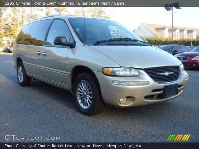 1999 Chrysler Town & Country Limited in Champagne Pearl