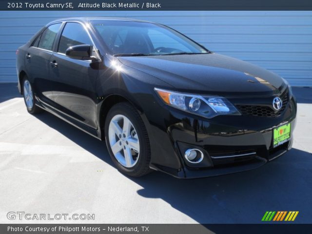 2012 Toyota Camry SE in Attitude Black Metallic