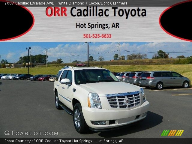 2007 Cadillac Escalade AWD in White Diamond