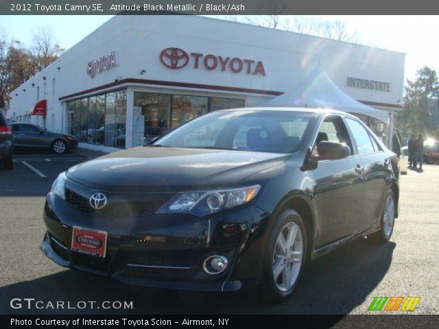 2012 Toyota Camry SE in Attitude Black Metallic