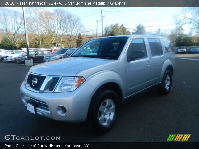 2010 Nissan Pathfinder SE 4x4 in Silver Lightning Metallic