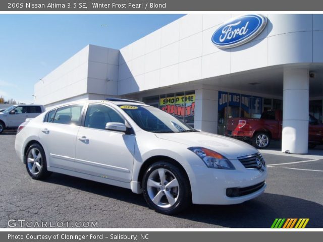 2009 Nissan Altima 3.5 SE in Winter Frost Pearl