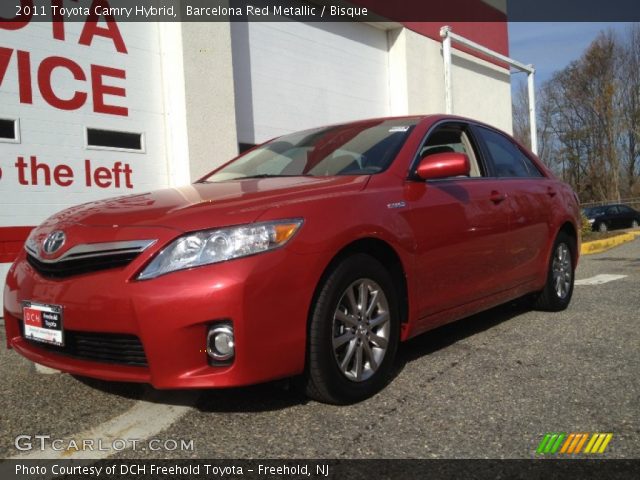 2011 Toyota Camry Hybrid in Barcelona Red Metallic