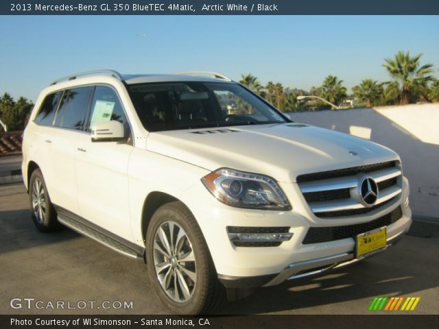 2013 Mercedes-Benz GL 350 BlueTEC 4Matic in Arctic White