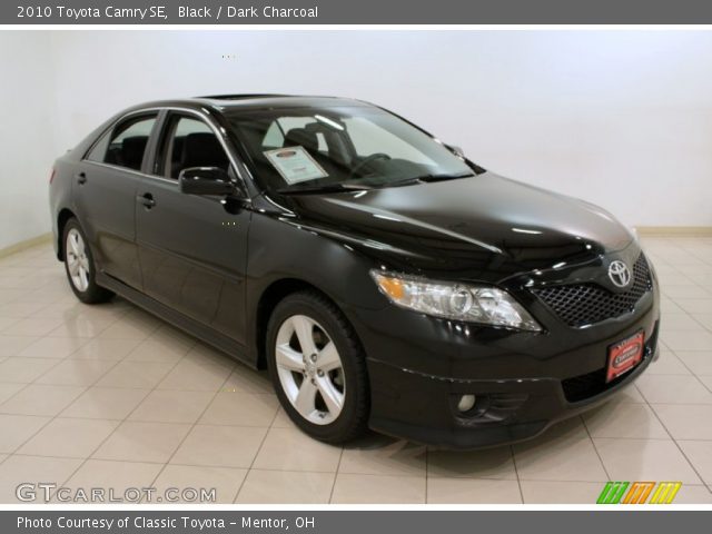2010 Toyota Camry SE in Black