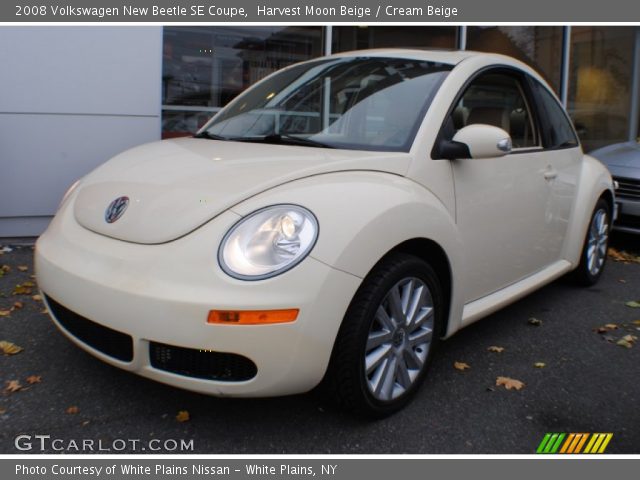 2008 Volkswagen New Beetle SE Coupe in Harvest Moon Beige