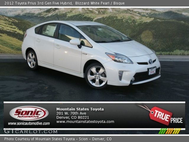 2012 Toyota Prius 3rd Gen Five Hybrid in Blizzard White Pearl