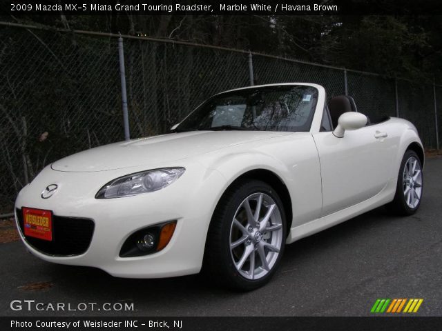 2009 Mazda MX-5 Miata Grand Touring Roadster in Marble White