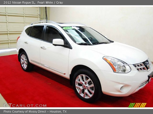 2012 Nissan rogue pearl white #4