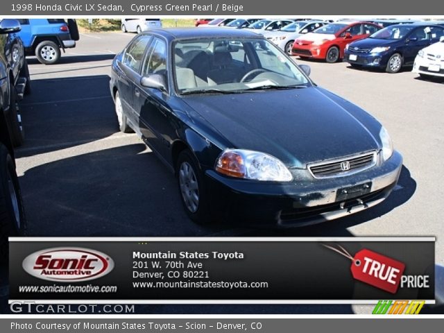 1998 Honda Civic LX Sedan in Cypress Green Pearl