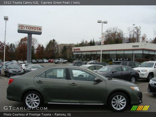 2012 Toyota Camry XLE in Cypress Green Pearl