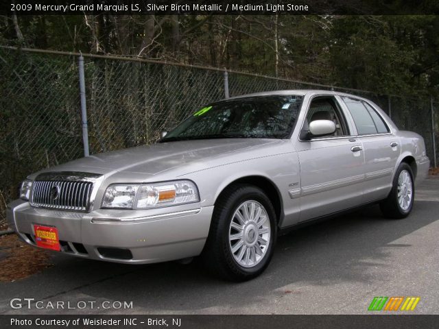 2009 Mercury Grand Marquis LS in Silver Birch Metallic