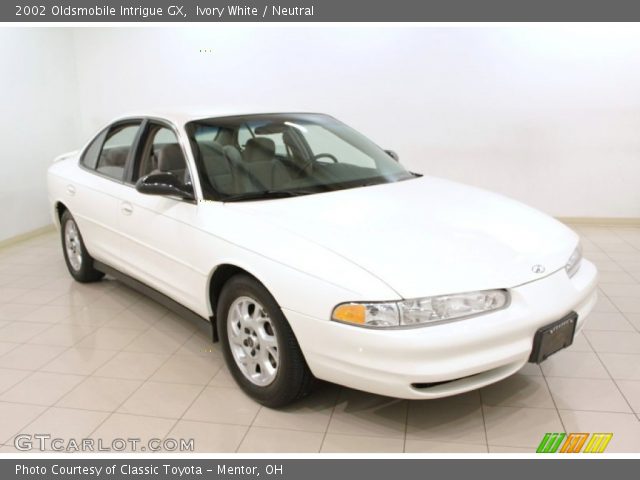 2002 Oldsmobile Intrigue GX in Ivory White