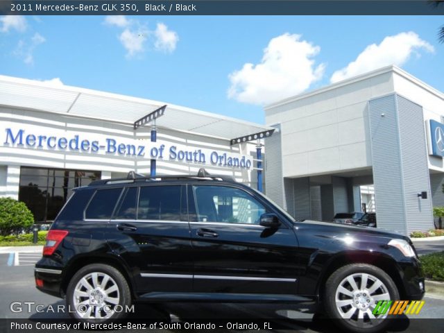 2011 Mercedes-Benz GLK 350 in Black