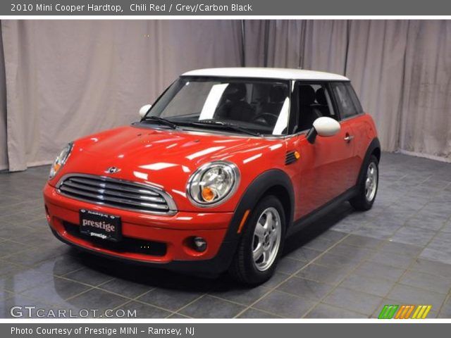2010 Mini Cooper Hardtop in Chili Red