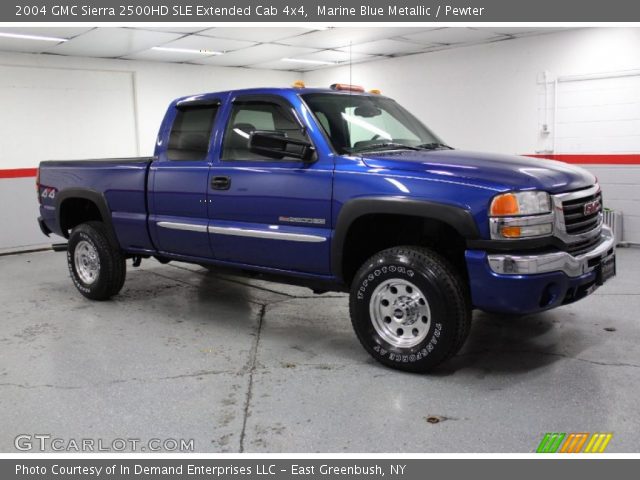 2004 GMC Sierra 2500HD SLE Extended Cab 4x4 in Marine Blue Metallic