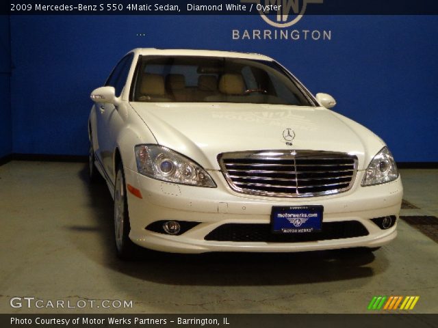 2009 Mercedes-Benz S 550 4Matic Sedan in Diamond White