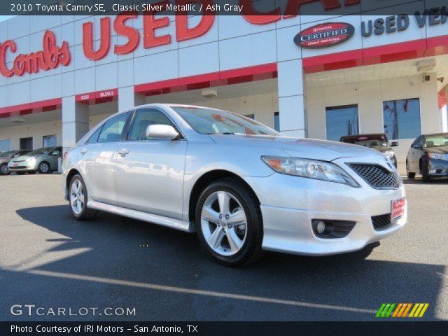 2010 Toyota Camry SE in Classic Silver Metallic