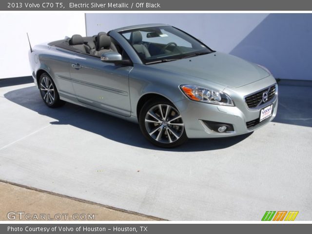 2013 Volvo C70 T5 in Electric Silver Metallic