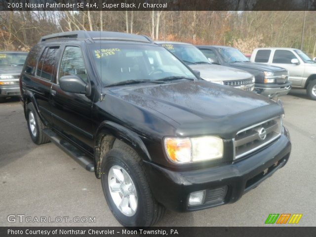 2003 Nissan Pathfinder SE 4x4 in Super Black