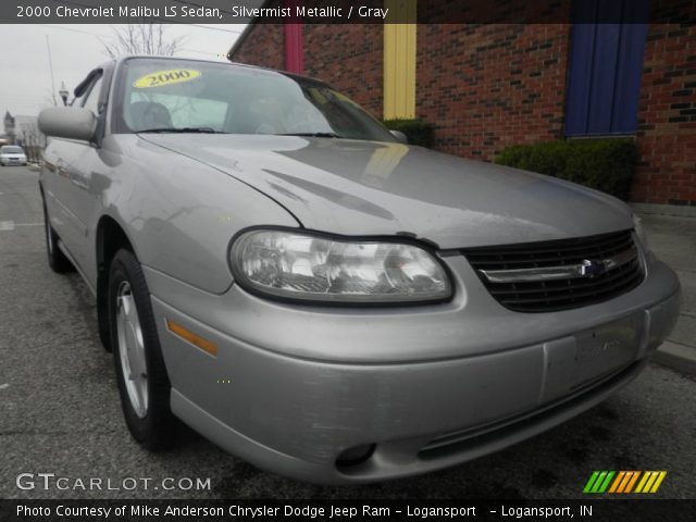 2000 Chevrolet Malibu LS Sedan in Silvermist Metallic