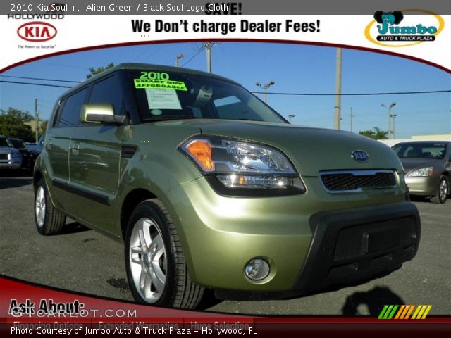 2010 Kia Soul + in Alien Green