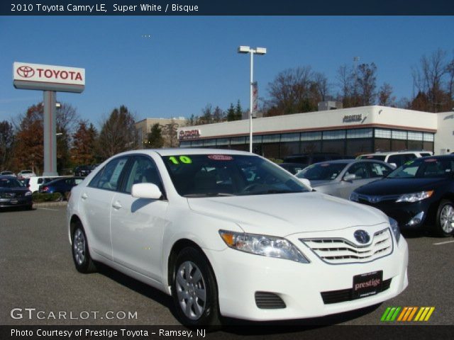 2010 Toyota Camry LE in Super White