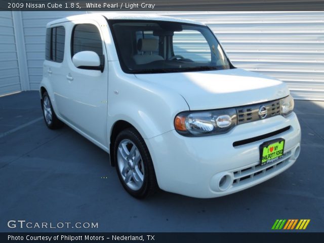 2009 Nissan Cube 1.8 S in White Pearl