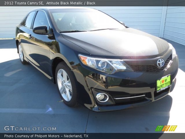 2012 Toyota Camry SE in Attitude Black Metallic