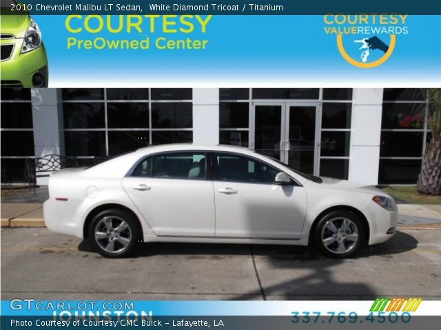 2010 Chevrolet Malibu LT Sedan in White Diamond Tricoat