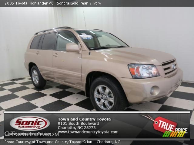 2005 Toyota Highlander V6 in Sonora Gold Pearl