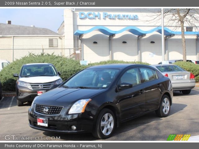 2009 Nissan Sentra 2.0 S in Super Black