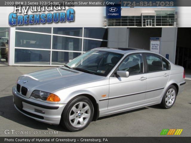 2000 BMW 3 Series 323i Sedan in Titanium Silver Metallic