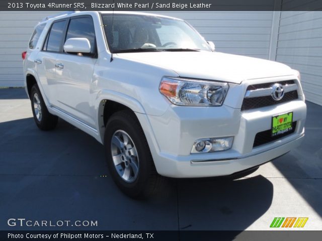 2013 Toyota 4Runner SR5 in Blizzard White Pearl