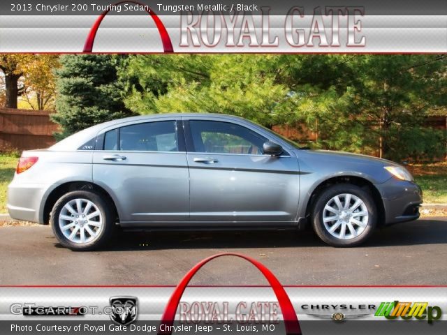 2013 Chrysler 200 Touring Sedan in Tungsten Metallic