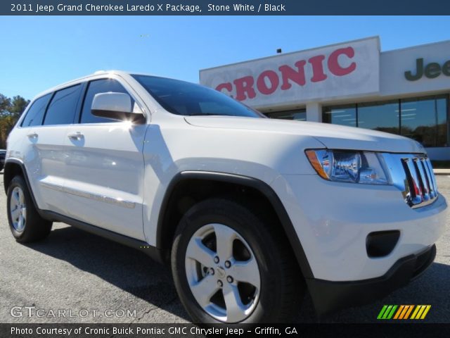 2011 Jeep Grand Cherokee Laredo X Package in Stone White