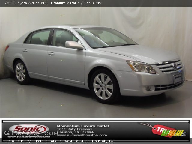 2007 Toyota Avalon XLS in Titanium Metallic