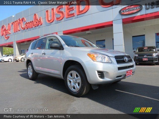 2011 Toyota RAV4 I4 in Classic Silver Metallic