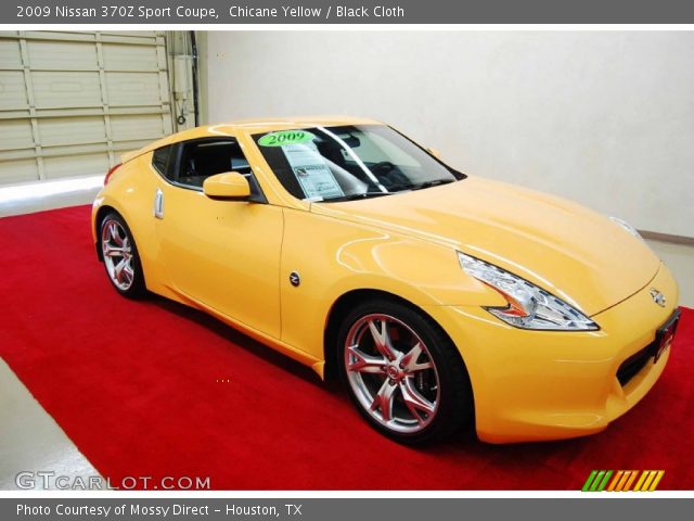 2009 Nissan 370Z Sport Coupe in Chicane Yellow