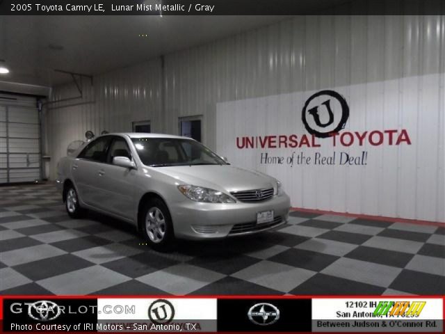 2005 Toyota Camry LE in Lunar Mist Metallic