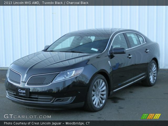 2013 Lincoln MKS AWD in Tuxedo Black