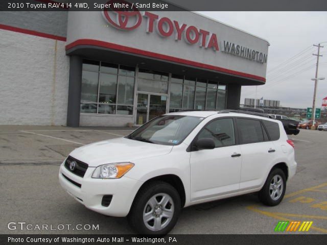 2010 Toyota RAV4 I4 4WD in Super White